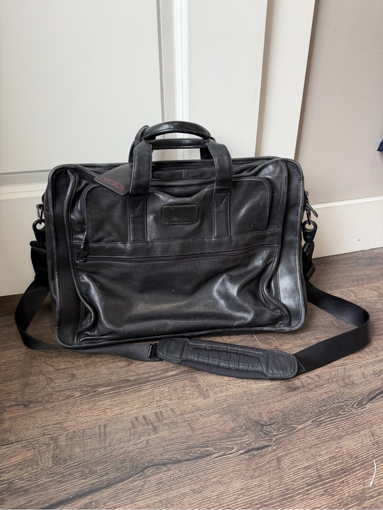 Tumi Other - TUMI Black Leather Men’s Briefcase Shoulder Bag